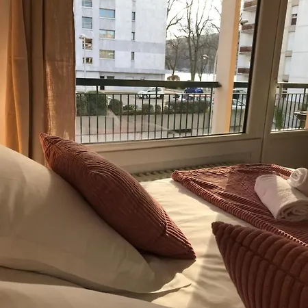 Le Lys D'or - Cosy Et Proche Lac, Balcon Terrasse * Annecy